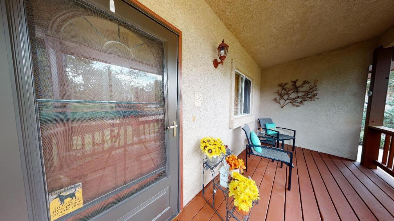 120 Winding Meadow By Vacation Rentals For You Monument Exterior photo