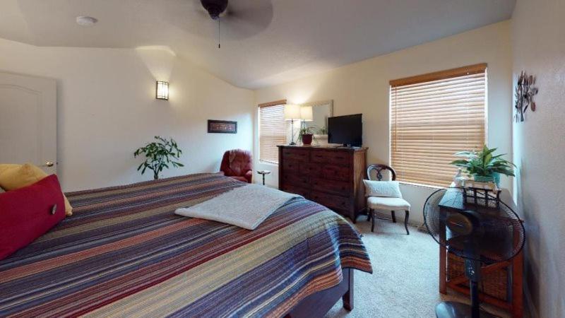 120 Winding Meadow By Vacation Rentals For You Monument Exterior photo